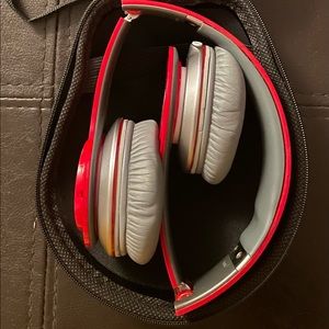 Beats by Dre Solo wired headphones